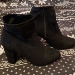 Lane Bryant 11W Black Slouch Ankle Boots